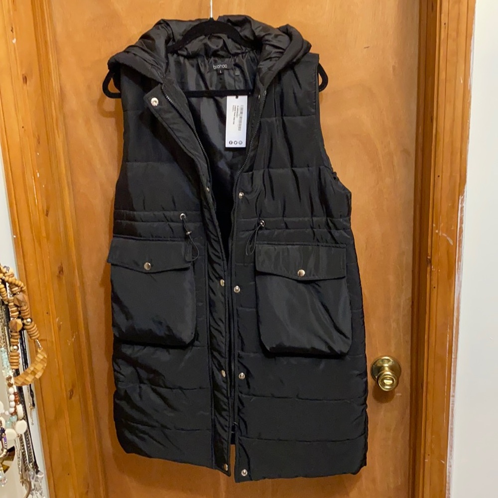 NWT Black Longline Boohoo Puffer Vest sz L